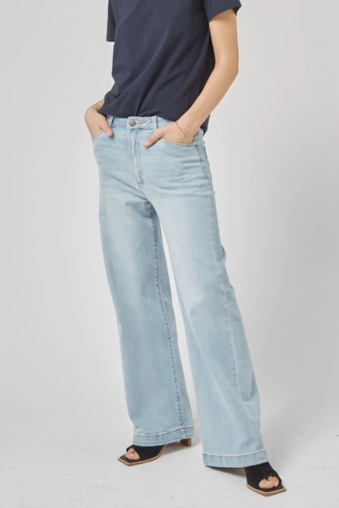 Dricoper Darrie Sunbleach Jeans.png